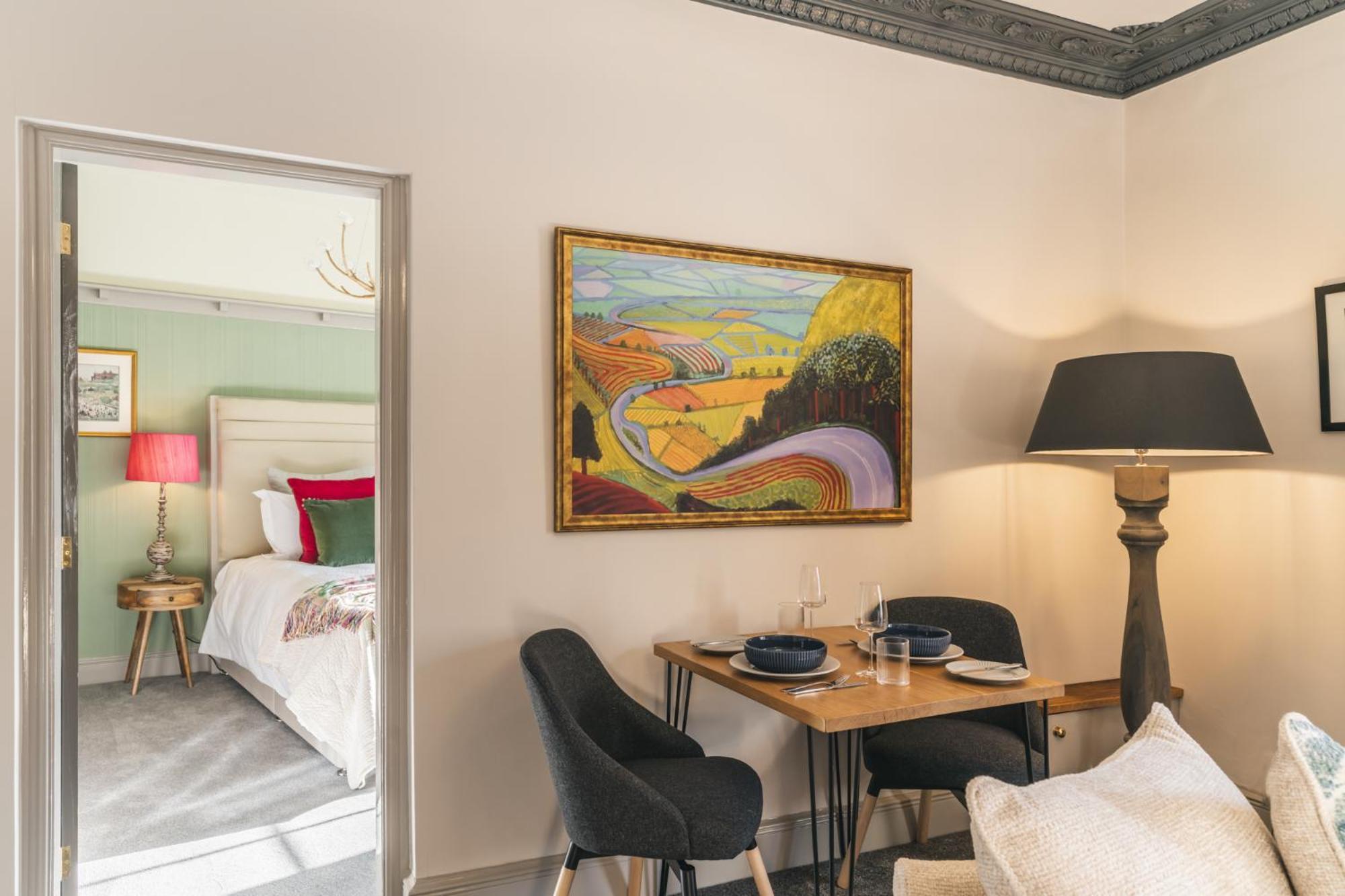 Royal View Apartments 커크비로즈데일 외부 사진